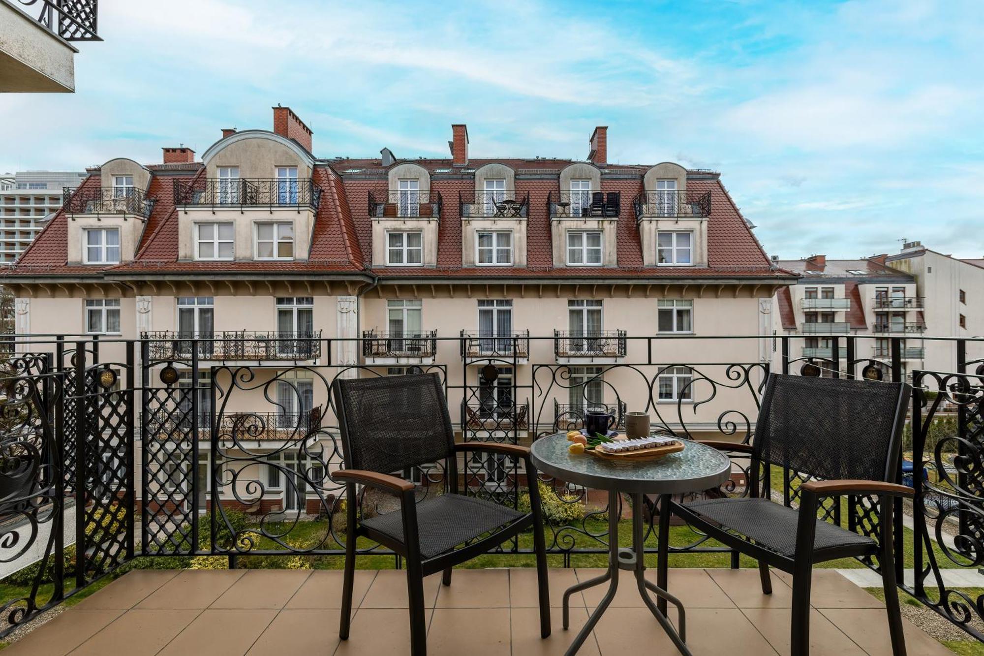 Apartamenty Trzy Korony By Noclegi Renters Swinemünde Exterior foto