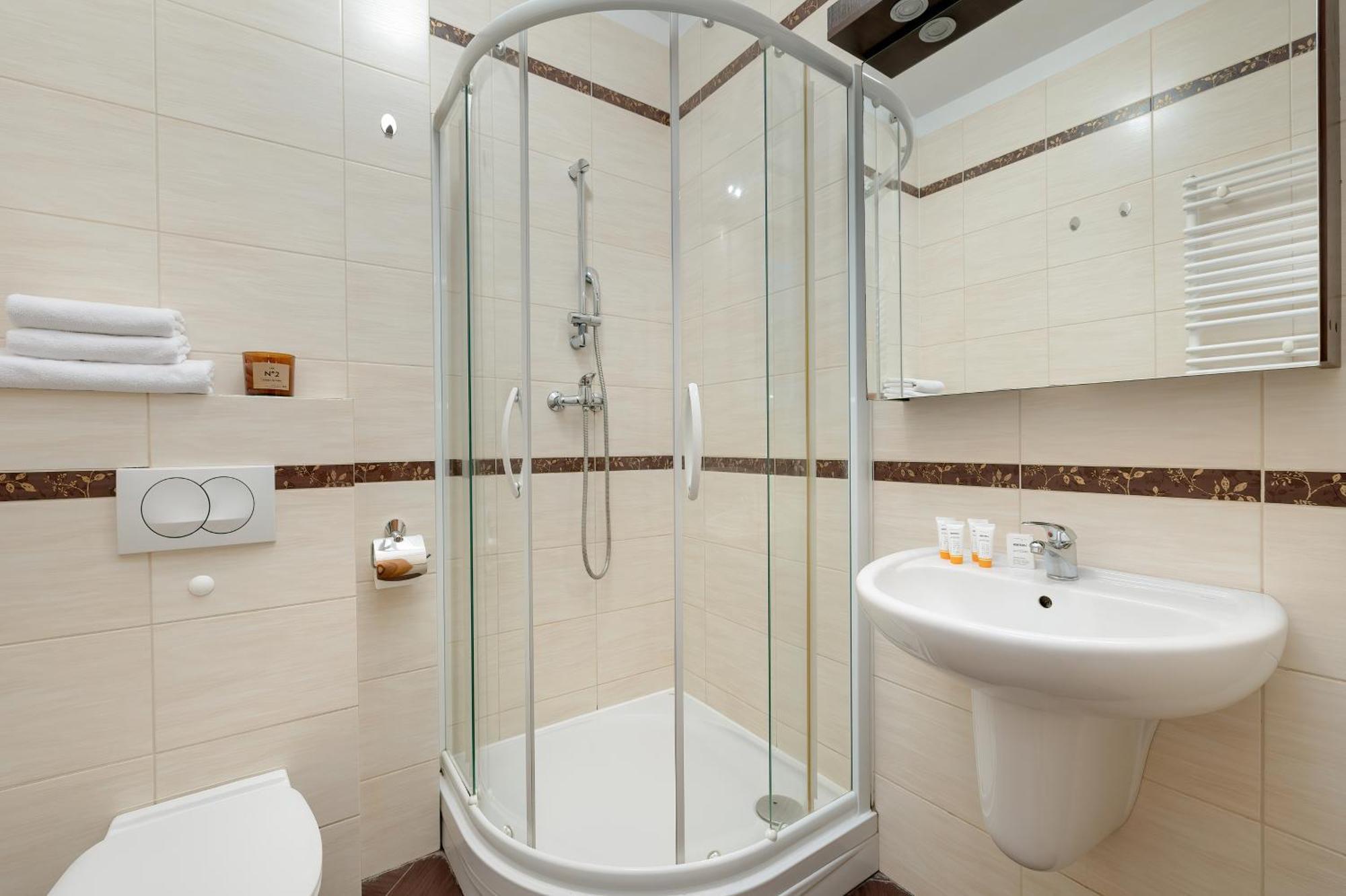 Apartamenty Trzy Korony By Noclegi Renters Swinemünde Exterior foto